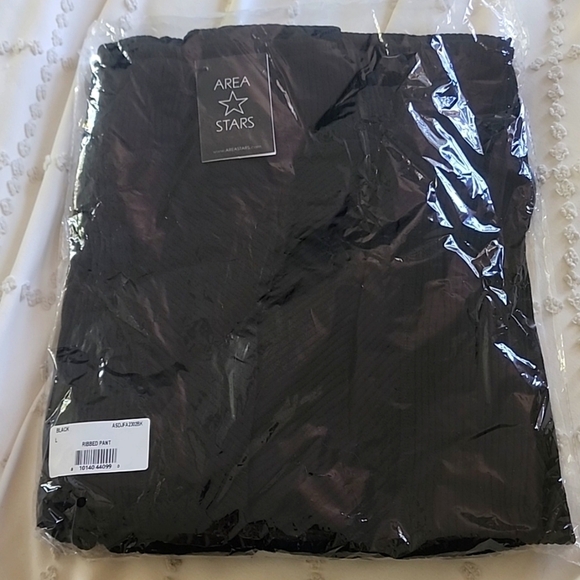 NWT Nordstrom brand Area Stars black ribbed flare leggings size Large - Picture 2 of 5
